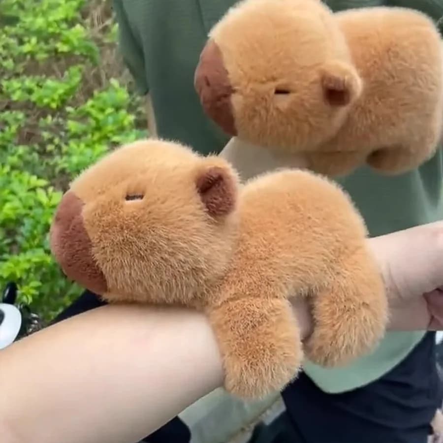 Capybara mini charm