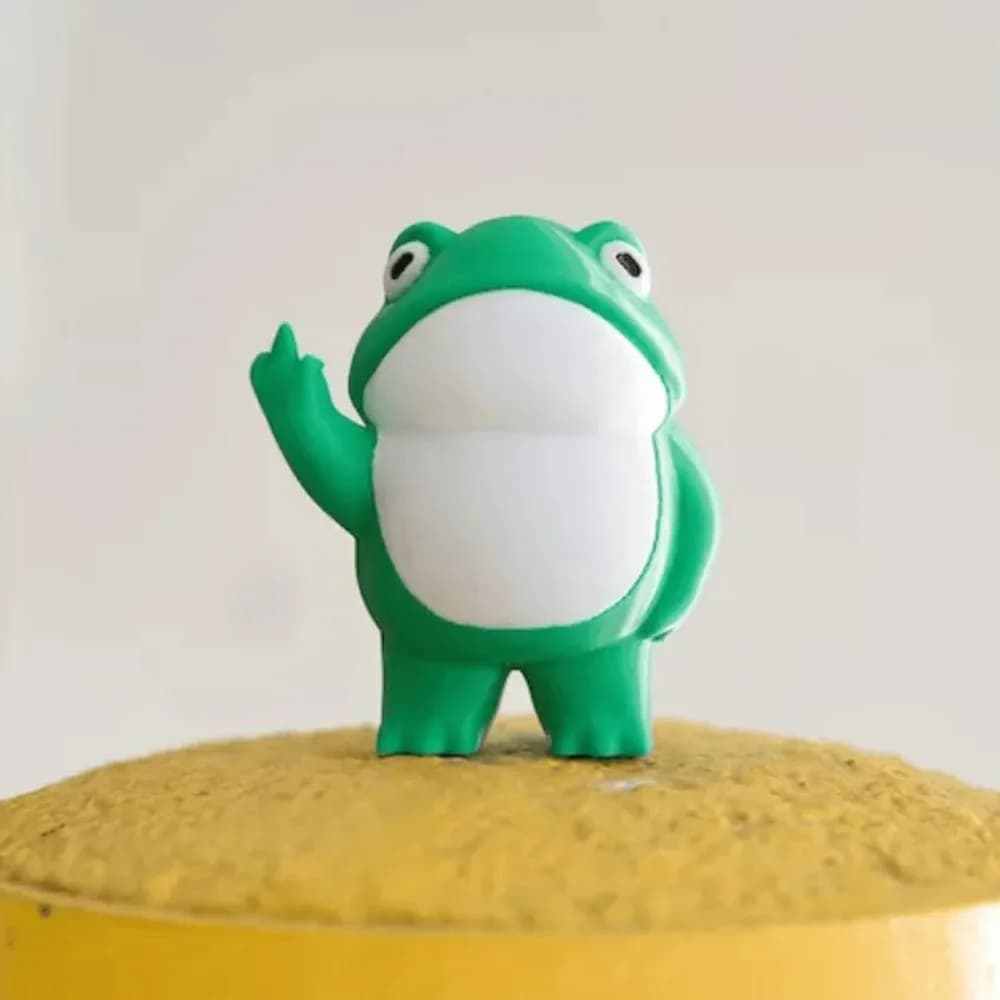 Little frog craft figure